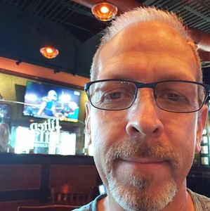 Meet your Posher, Kenneth